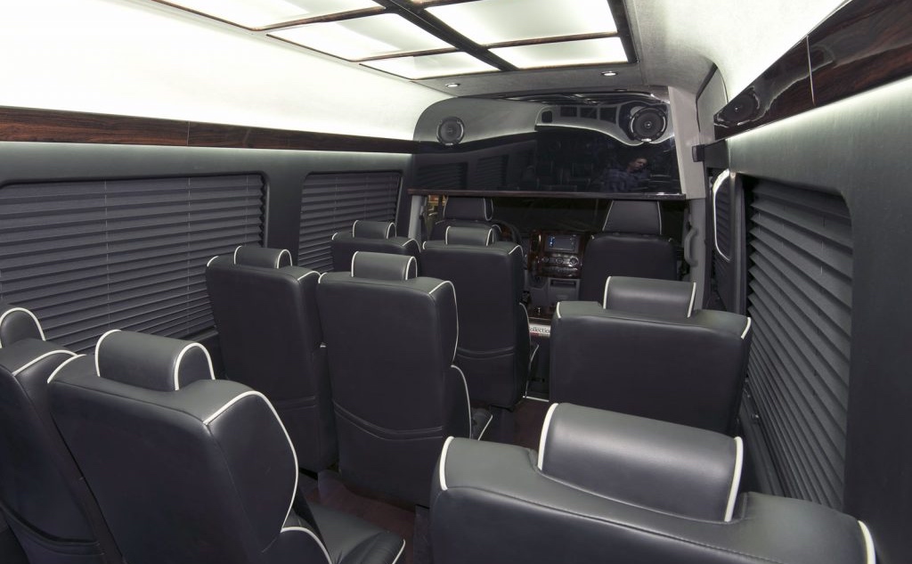 MiamiVIPCSSprinter-exec.-interior-back-view-1024x682